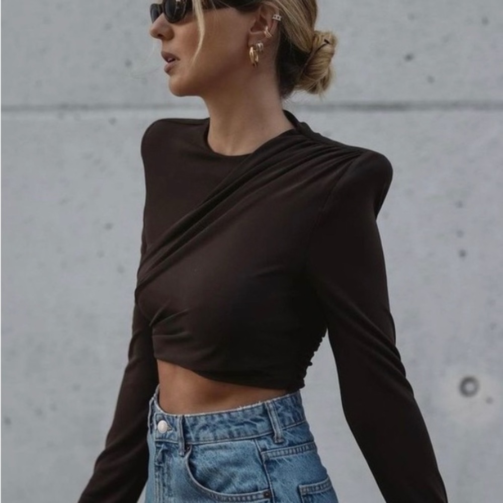 Zara Women’s Draped Long Sleeve Crop Top with Shoulder Pads